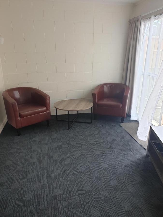 Milton Chalet Motel Нелсън Екстериор снимка